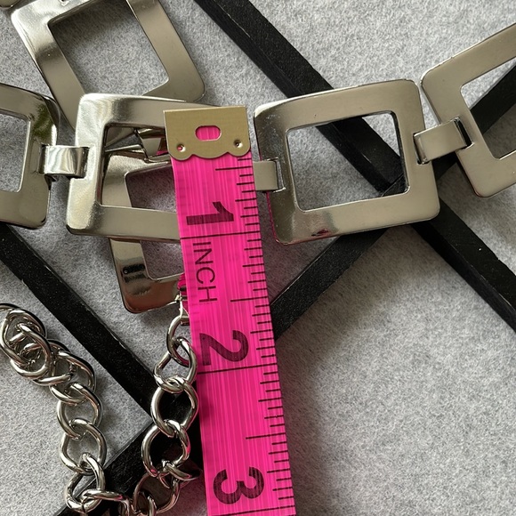 Silver Chain Belt - Picture 8 of 11